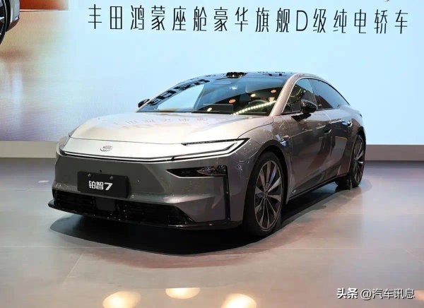 15.68万起的丰田“大块头”！5130mm车长，华为小米生态加持