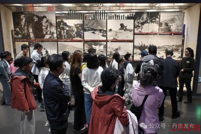 五一丹东抗美援朝纪念馆迎客流高峰 红色之旅引共鸣