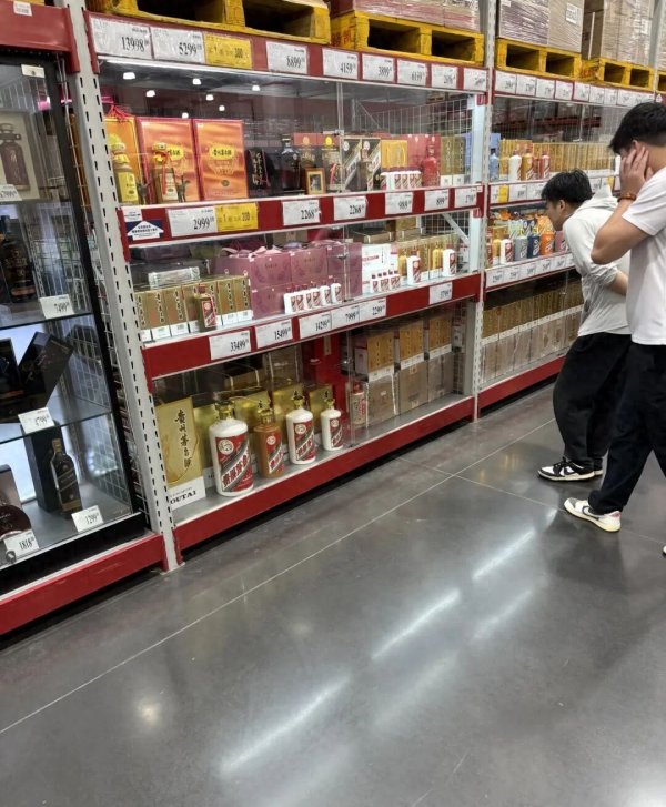 网传一白酒巨头大裁员: 砍掉一半分公司和办事处